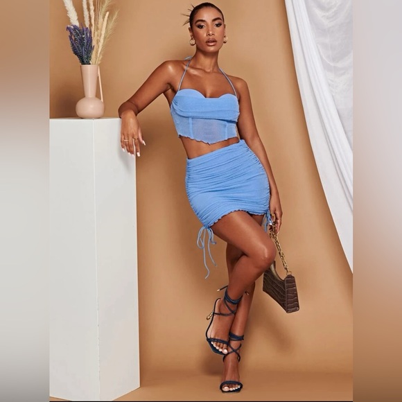 Two piece set - Picture 2 of 4